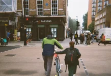 London road deaths fall to near-record low despite rise in serious injuries London road deaths fall to near-record low despite rise in serious injuries