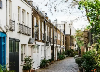 Hayes is becoming one of West London’s most affordable Elizabeth line commuter locations Hayes is becoming one of West London's most affordable Elizabeth line commuter locations