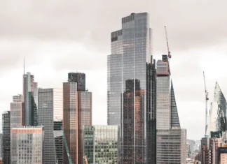 London business confidence falls in july but firms plan investment in technology and staff London Business Confidence Falls in July But Firms Plan Investment in Technology and Staff
